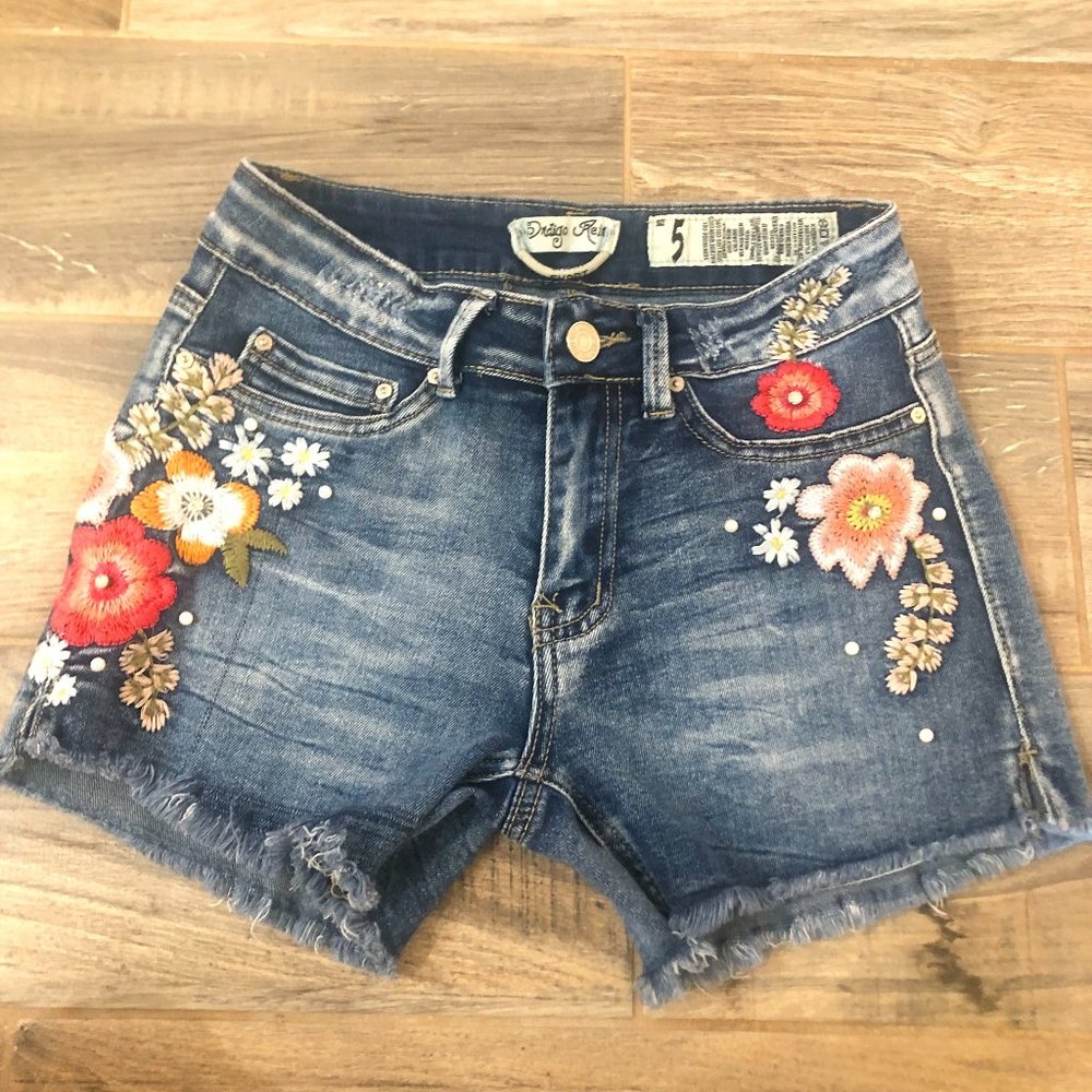 Indigo Rein Denim Jean Shorts Boho Multicolor Floral Embroidered Sz. 5